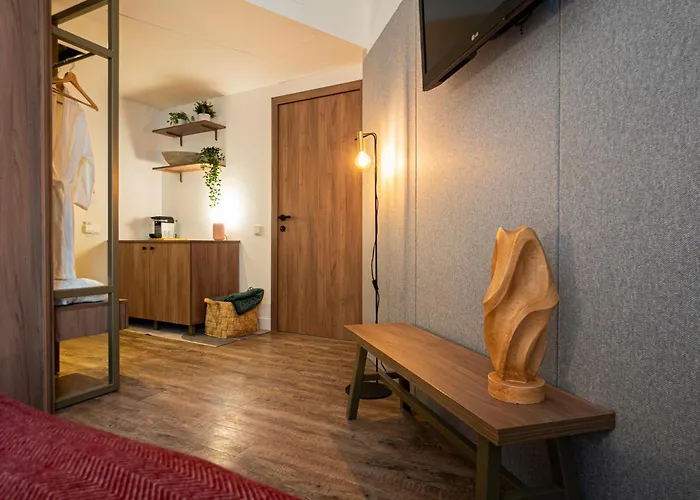 Hotel - Soft Opening *