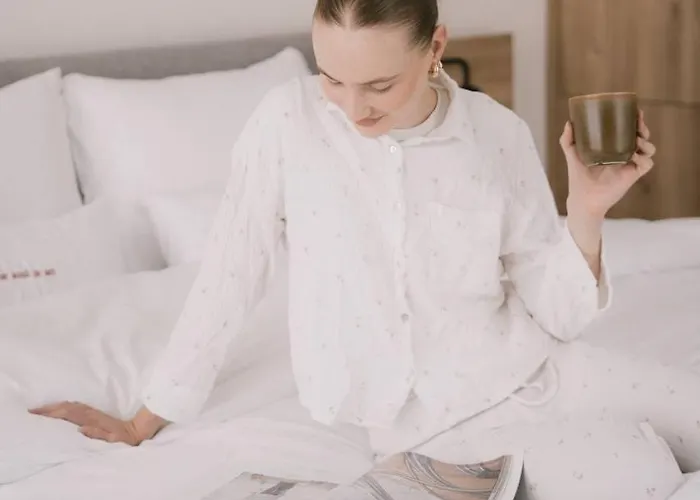 Hotel - Soft Opening